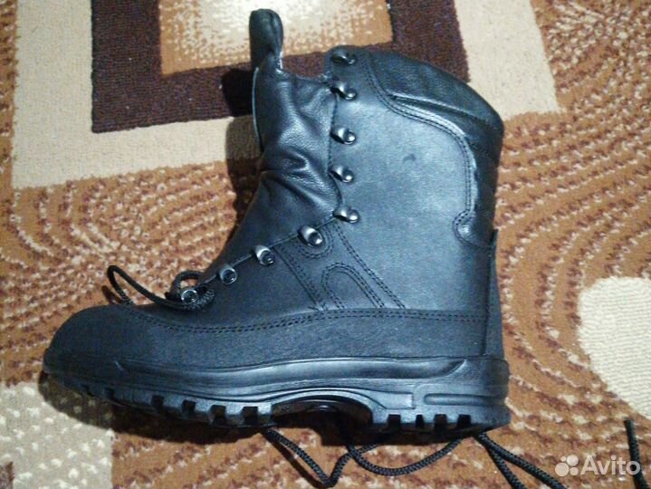 Берцы зимние. р.40,41,43,44