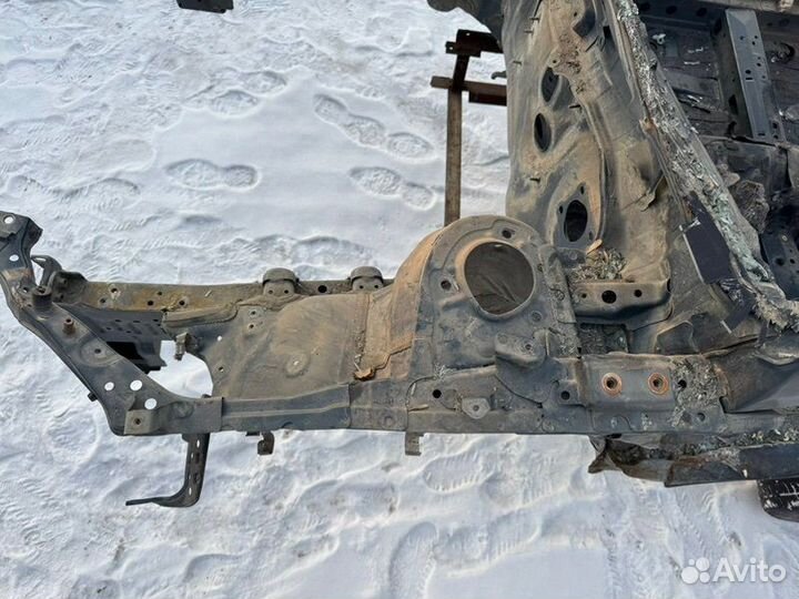 Лонжерон левый Toyota Corolla ZRE151L 1zrfe 2006