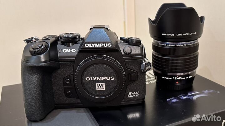 Фотоаппарат Olympus OM-D E-M1 Mark III Body