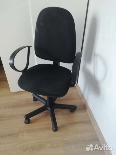 Офисное кресло бу