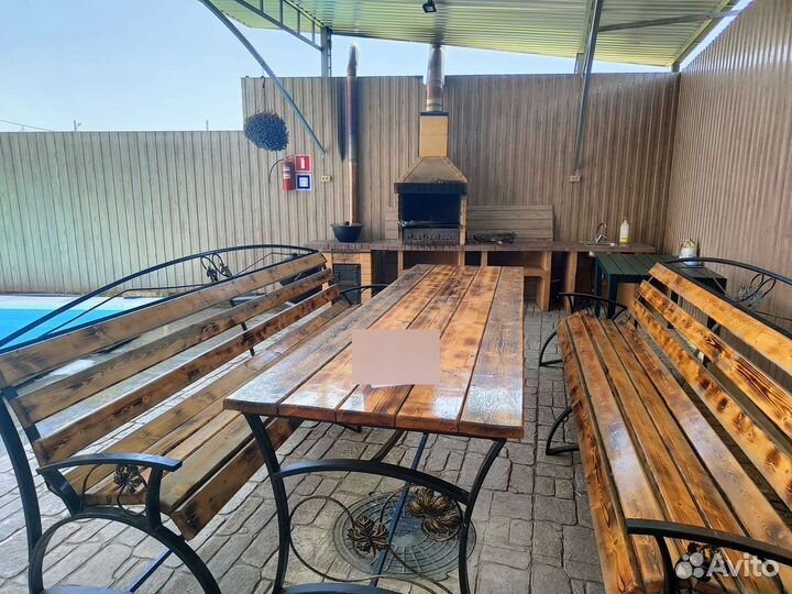 Беседка с теплым бассейном, мангалом и баней