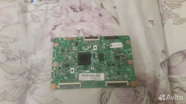 Samsung UE40J6240AU, UE40ES5507K