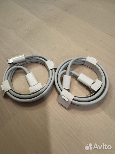 Кабель Apple USB-C to Lightning Cable