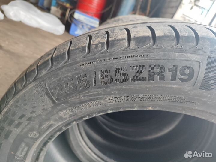 CrossLeader W01 255/55 R19 W