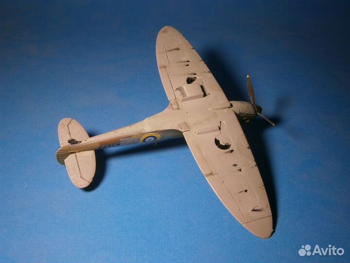 Ат-6 Тексан, Spitfire Mk.I