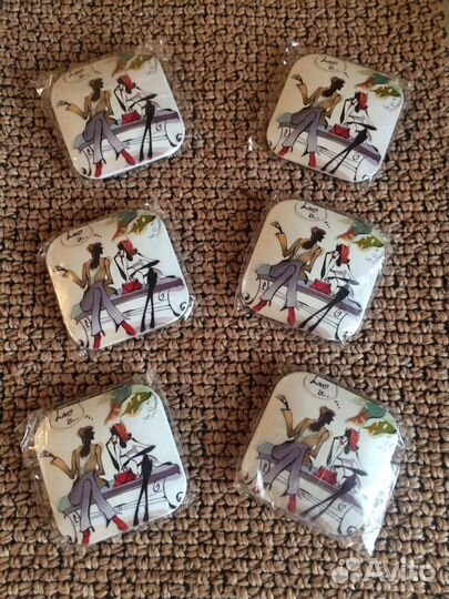 Зеркало карманное