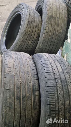 Nexen Classe Premiere 672 215/60 R17 96H