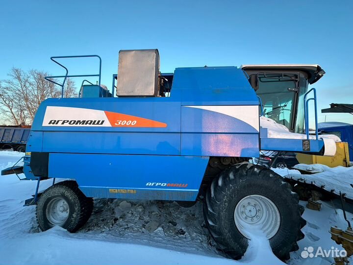 Комбайн Агромаш Агромаш 3000, 2022