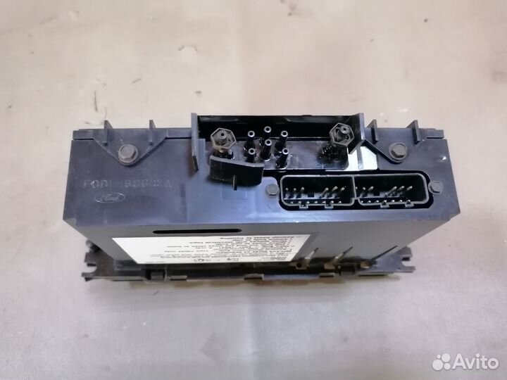 Панель управлен.климат-контрол.Ford Taurus 2 1995