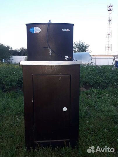 Раковина с тумбой для кухни бу