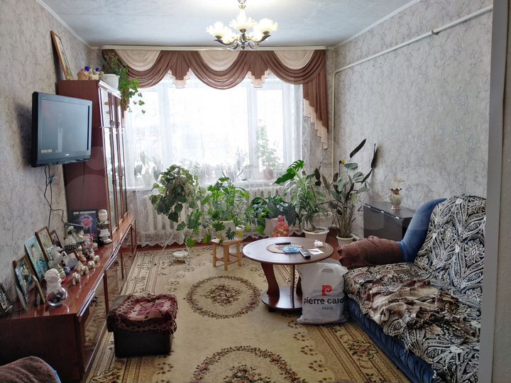 3-к. квартира, 74,1 м², 1/1 эт.