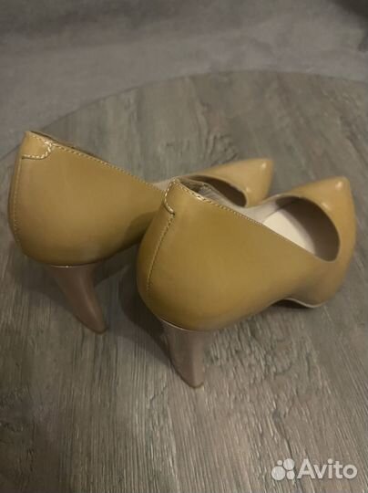 Туфли женские