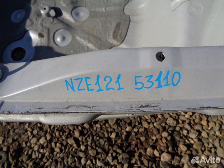 Ванна Toyota Corolla Fielder NZE121 1NZ-FE 2002/8