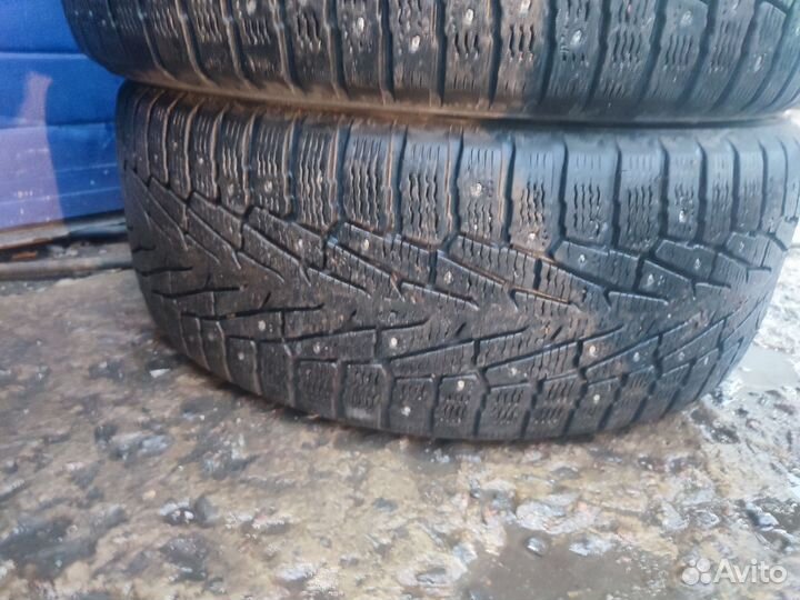 Nokian Tyres Hakkapeliitta 7 SUV 265/50 R20 111T