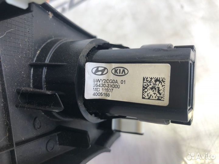 Кнопка старт-стоп Hyundai Avante G4FD 2011