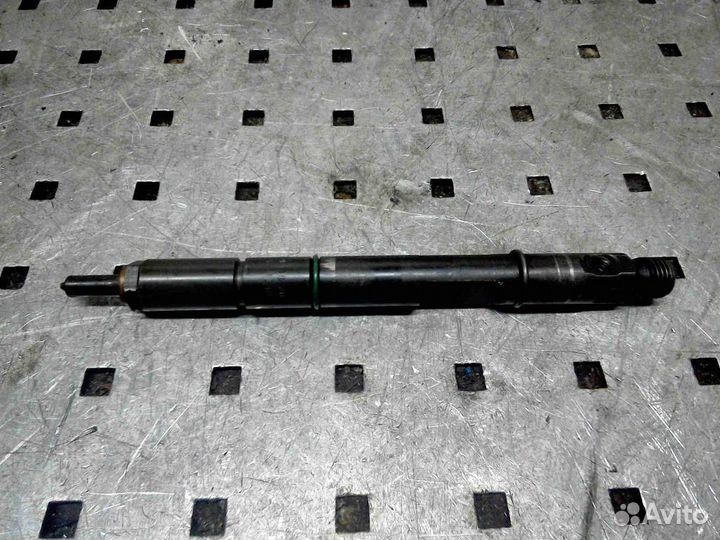 Форсунка топливная Audi A6/RS6/S6