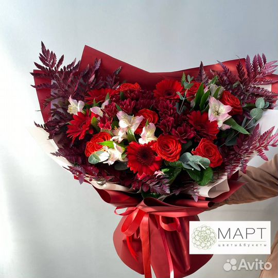 Сборные стильные букеты