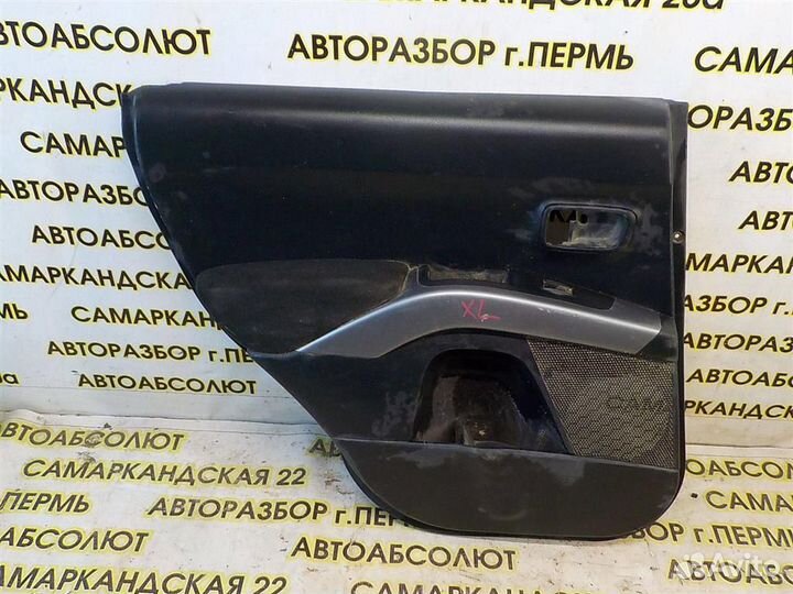 Обшивка двери задней левой Mitsubishi Outlander X
