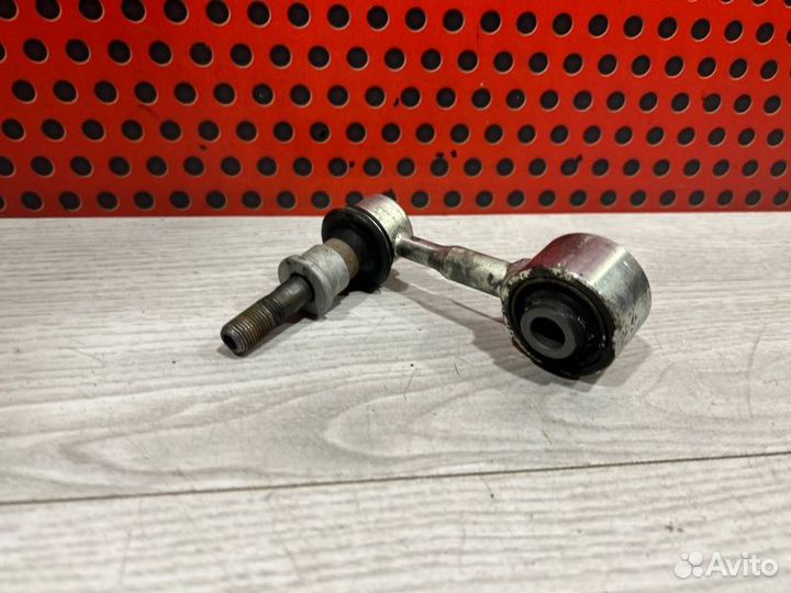 Стойка стабилизатора задняя Lexus Es axzh10 2020