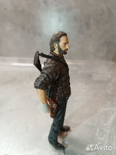 The walking dead Rick Grimes Woodbury assault 7.5