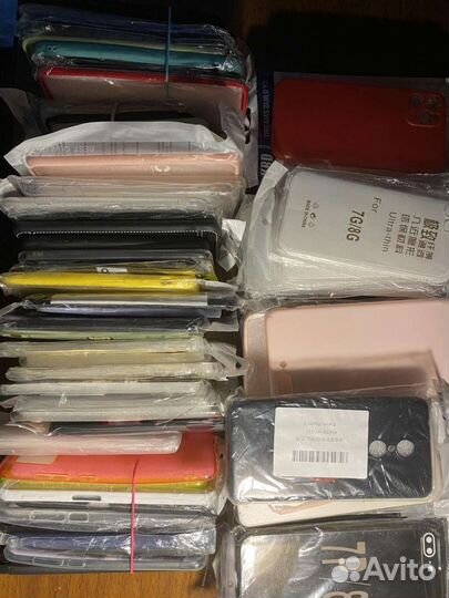 Чехлы и защитные стекла