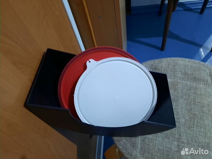 Продаю посуду Tupperware бу