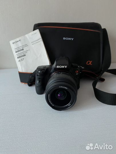 Зеркальный фотоаппарат sony а37