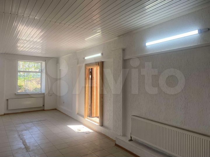 Свободного назначения, 90 м²