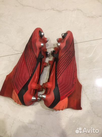 Бутсы adidas predator