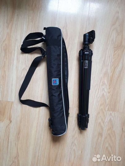 Штатив Benro a300f с головкой BHO