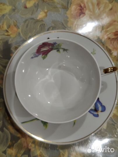 Чайная пара чашка с блюдцем