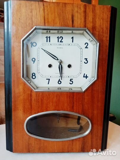 Часы настенные механические СССР