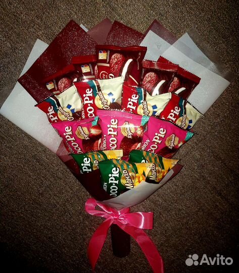 Сладкие букеты из конфет. Шоколадные наборы