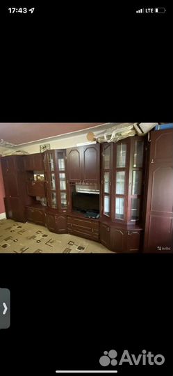 Сервант шкаф