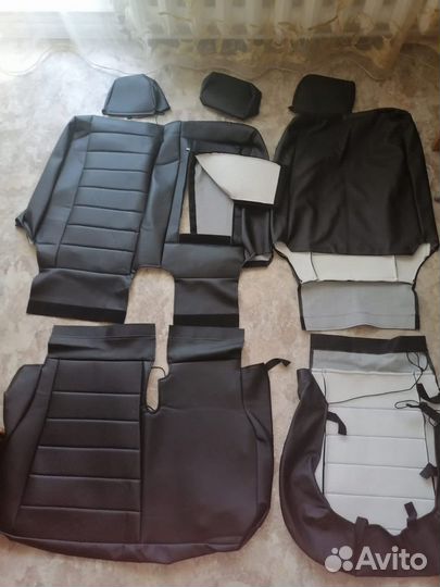 Авточехлы Toyota Esquire,Noah,Voxy 2014-22 г