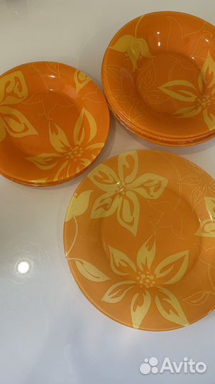 Набор тарелок