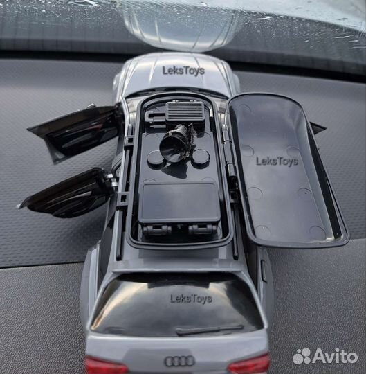 Модель автомобиля Audi RS6