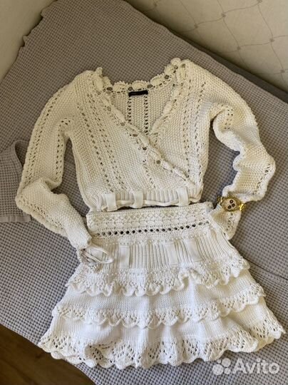 Вязанный костюм женский