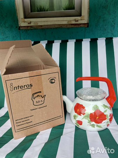 Чайник эмалированный новый