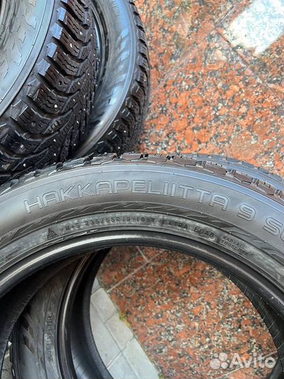 Nokian Tyres Hakkapeliitta 9 SUV 235/55 R19