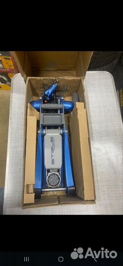 Домкрат подкатной 2 т