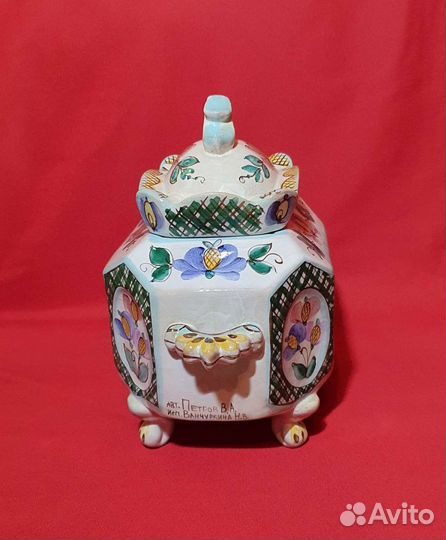 Шкатулка ларец. Гжель, майолика