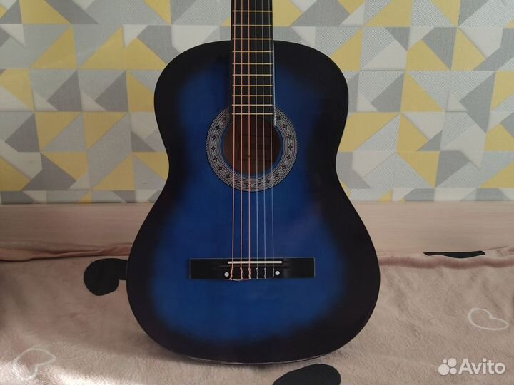 Классическая гитара 6 струн