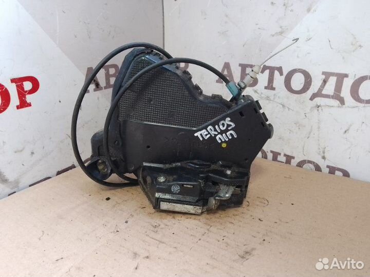 Замок двери передний правый Daihatsu Terrios