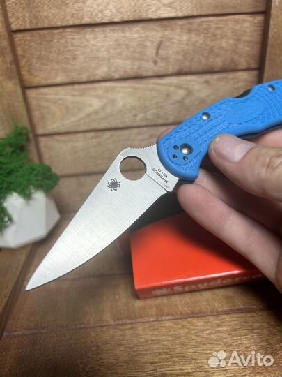Нож spyderco delica синий