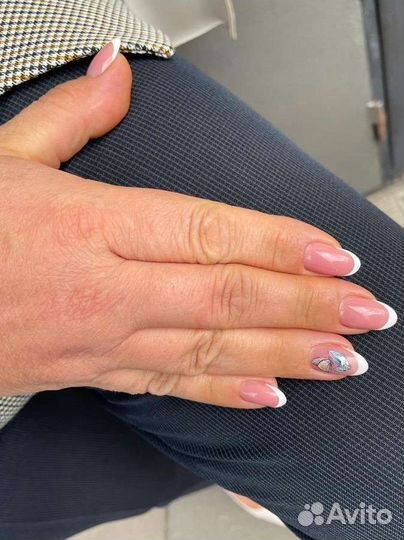 Мастер маникюра и педикюра