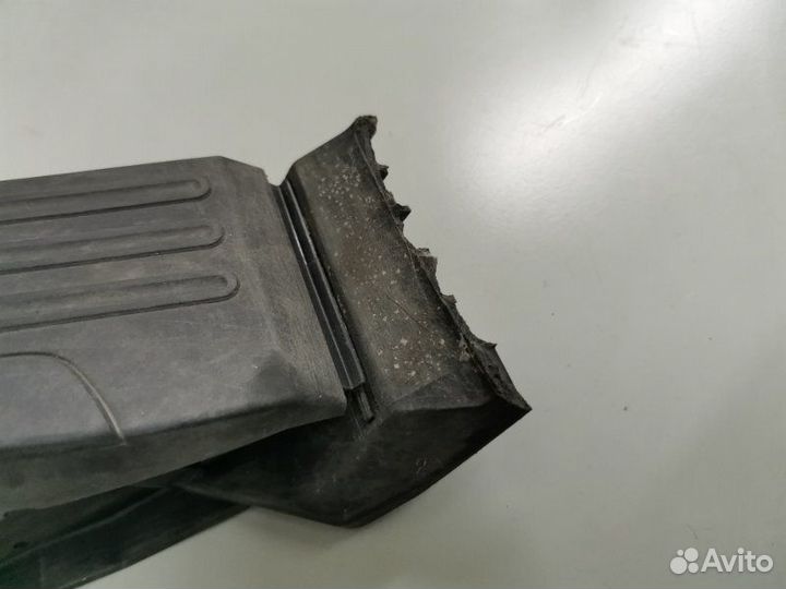 Педаль газа Infiniti G35