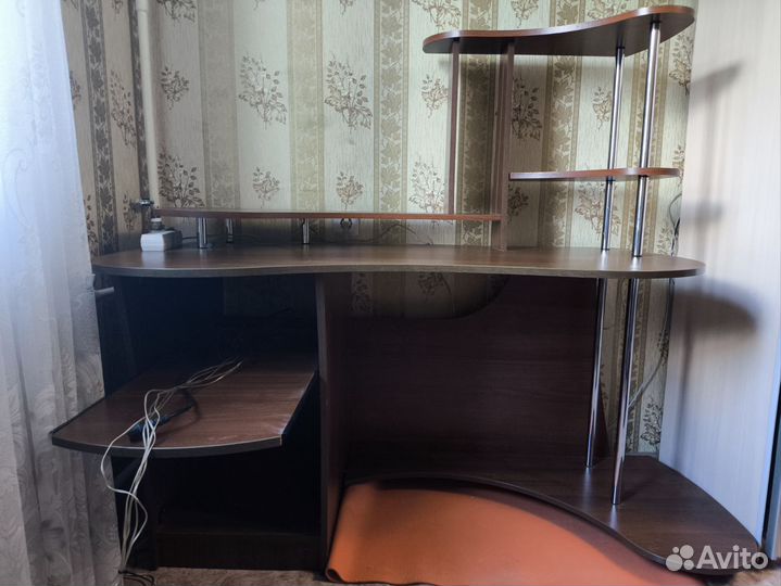 Компьютерный стол бу