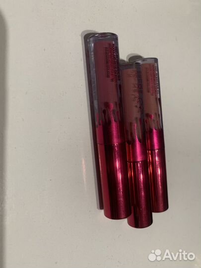 Помада помада Kylie новая