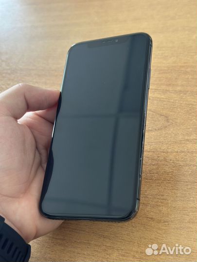 iPhone X, 64 ГБ